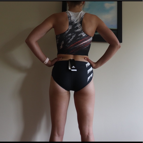 Adidas 3 piece Pro Race Kit 2020 - Picture 4 of 7